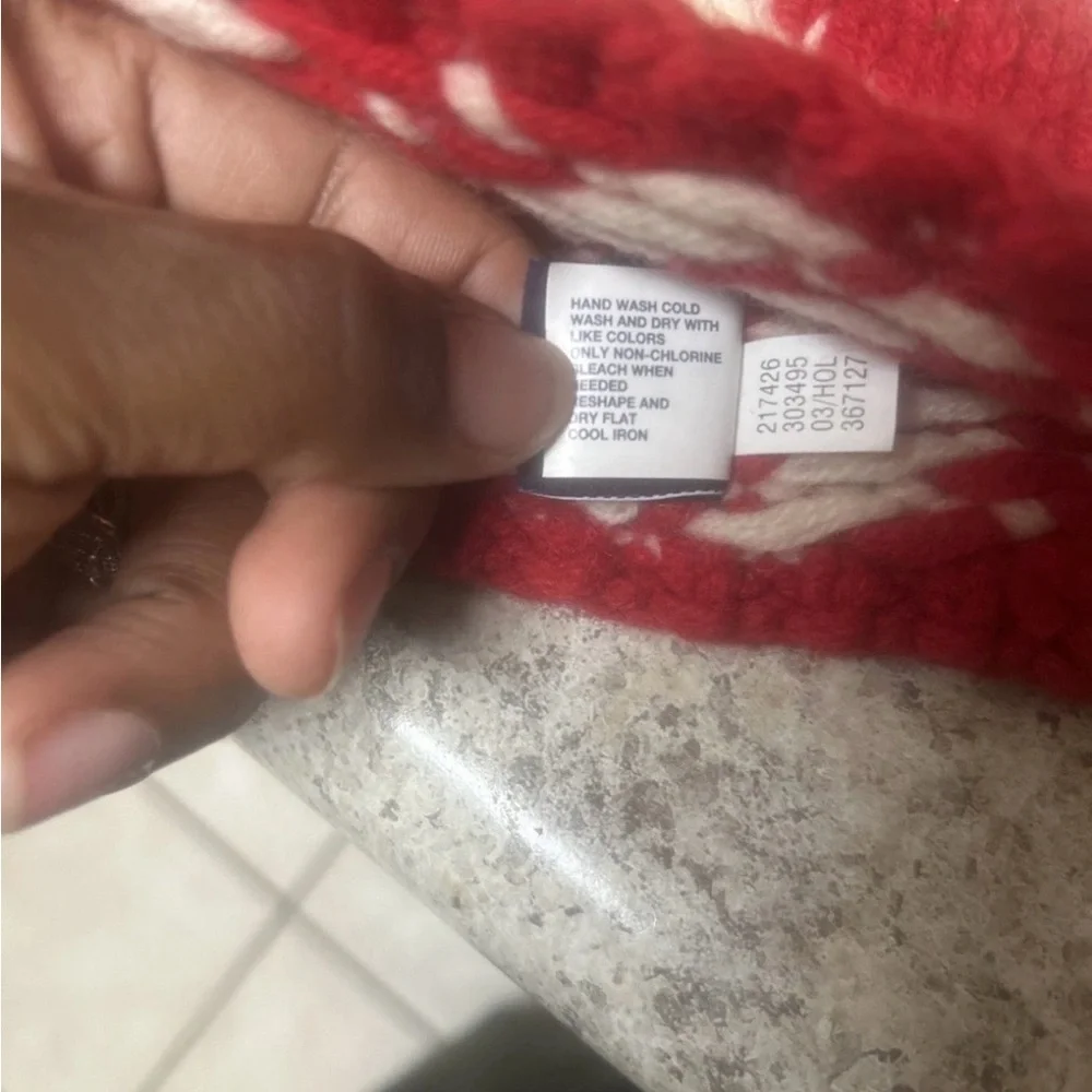 Vintage Y2K 2003 Gap Kids 100 Lambswool Beanie Hat Holiday Red Stripe Winter